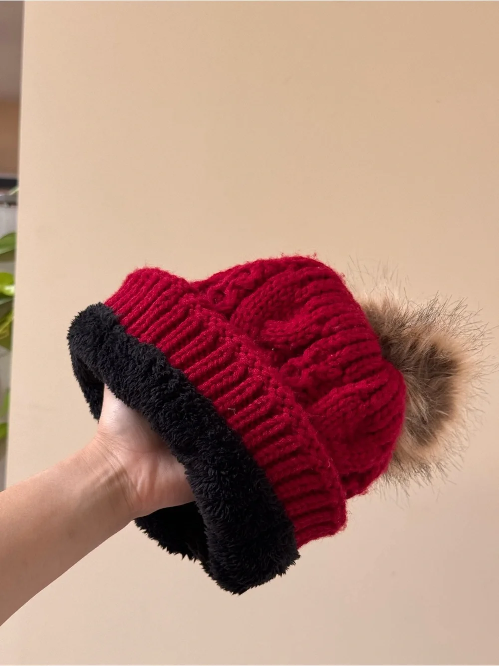 Red Cable Knit Pom Pom Beanie - Unbranded